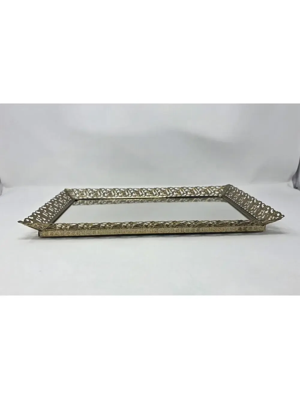 N/A elegant vintage